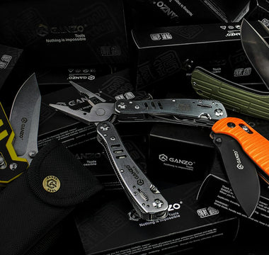 multitools on a mat
